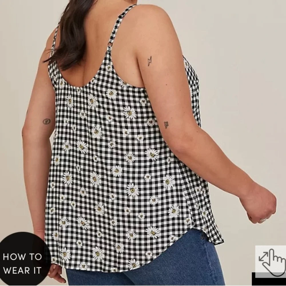 TORRID- Ava Stretch Challis Cami - NWT - Size 00 (M/L/10) - Picture 3 of 3